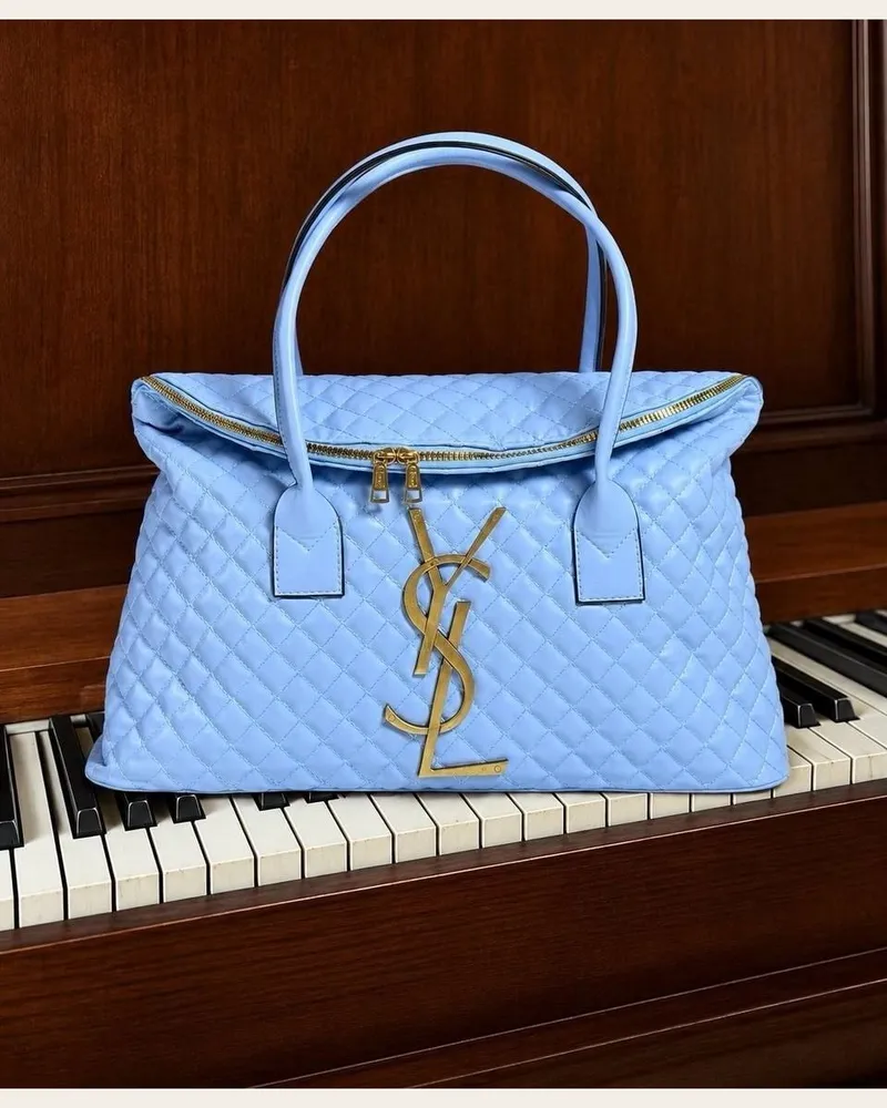 Quilted handbag with zip top 2