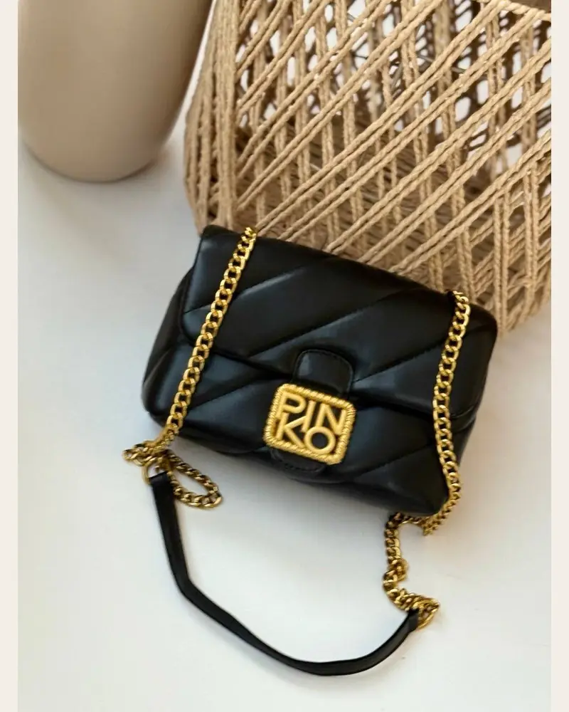شنطة كروس مبطنة بسلسلة ذهبية 2